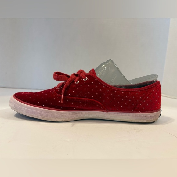 Keds Taylor Swift red velvet rhinestone accented tour sneakers size 8.5 - Picture 2 of 13